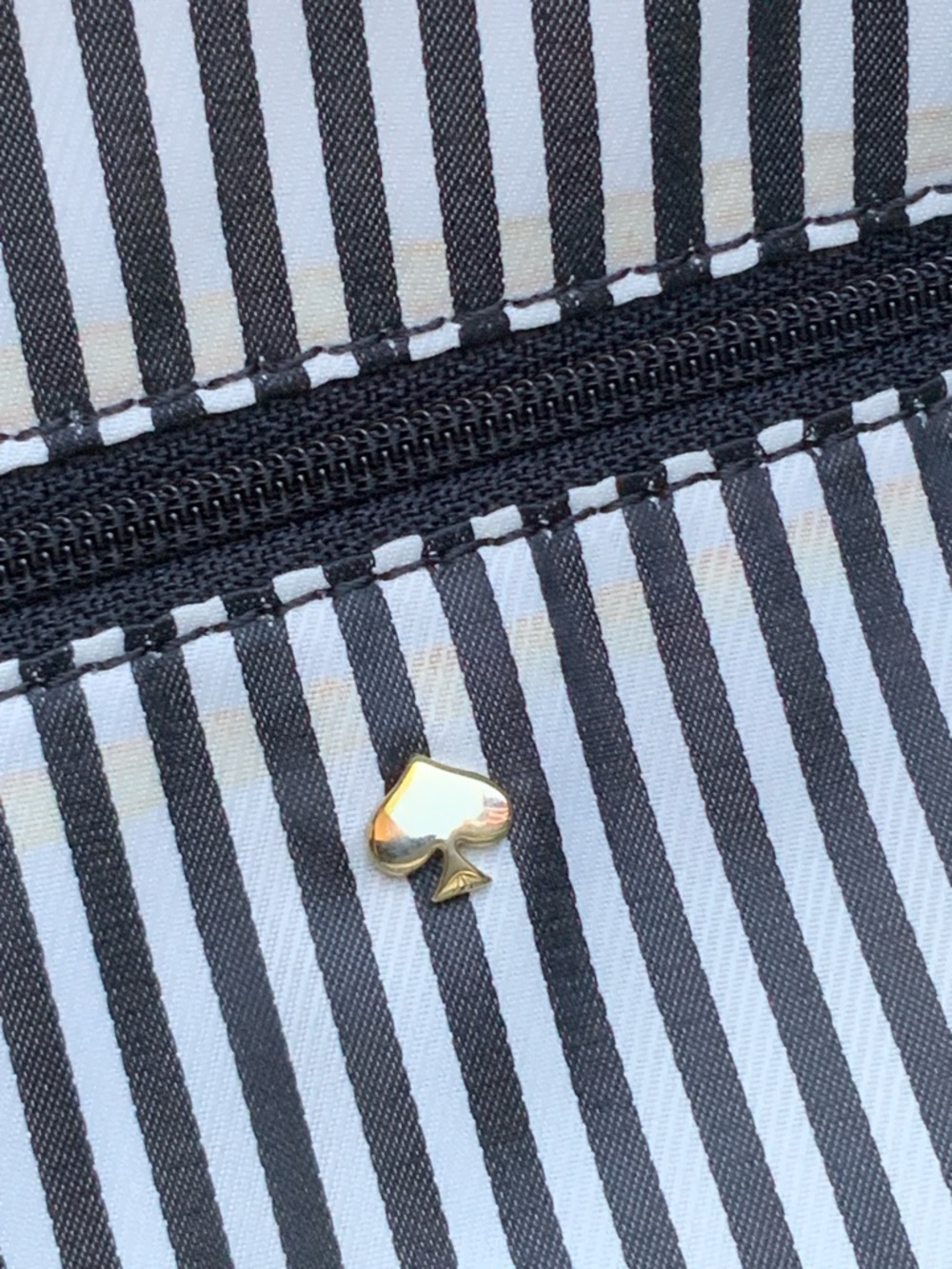 Kate Spade Kingston Drive Vivian Large Pebbled Leather Tote, Gold Hardware NWT - Picture 12 of 15